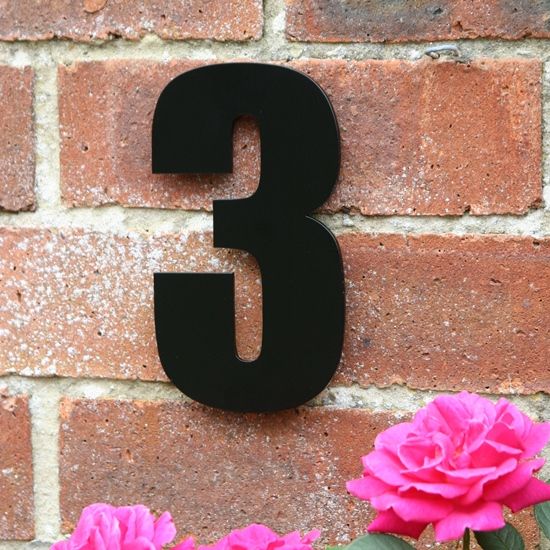 Black house numbers , powder coated house numbers , contemporary house numbers , modern house numbers , floating house numbers , house numbers , custom powder coated house numbers , Black door numbers , UK made house numbers 