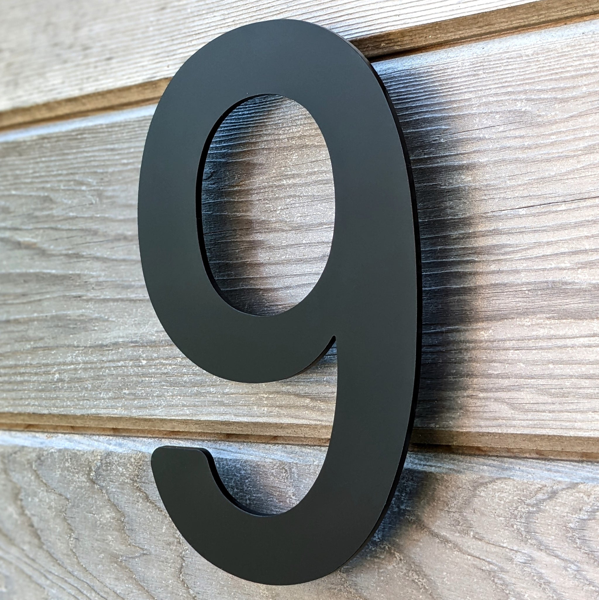 Modern Black House Numbers 20cm - Acrylic Floating – Housenumbers Limited