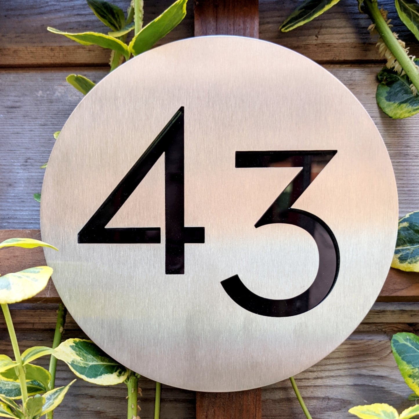 Circle house number , Neutra font house number , Stainless steel and black house number , Stainless steel house number , house number plaque , custom made house number