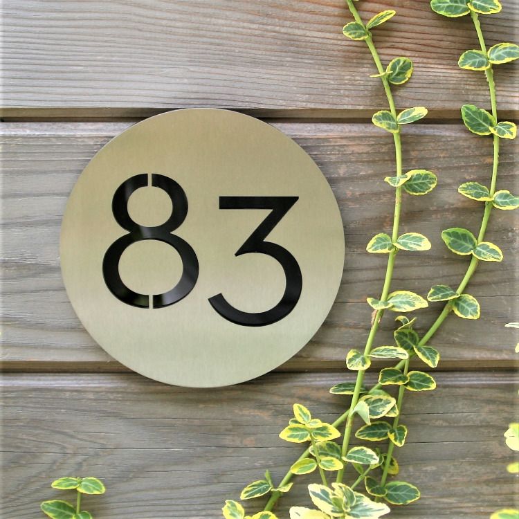 Circle house number , Neutra font house number , Stainless steel and black house number , Stainless steel house number , house number plaque , custom made house number